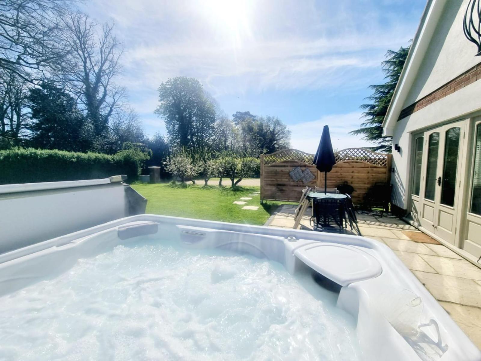 فيلا Relaxing Retreat Near Norfolk Broads نورويش المظهر الخارجي الصورة